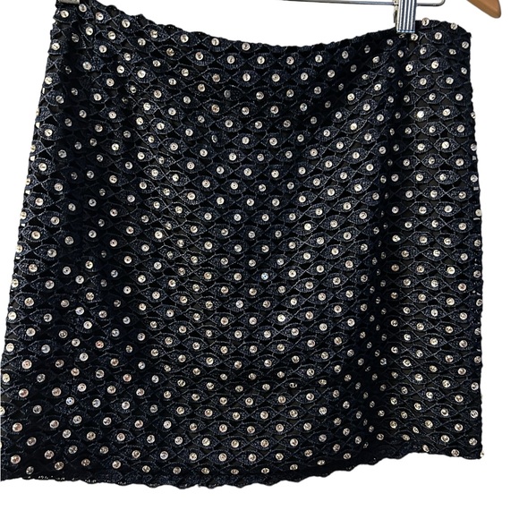 DVF Mini Skirt • like new condition - Picture 2 of 5